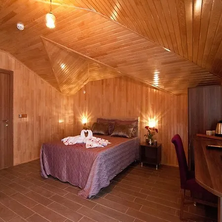 Hotel Defne
